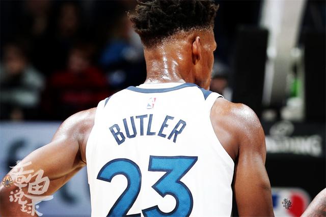 36岁威廉11场比赛1助攻遭解约 冬窗有望重返英超